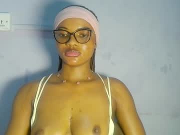 tallnsexy_ruth