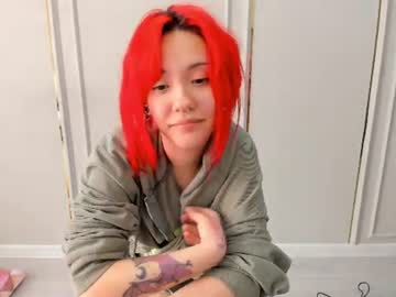 yuna_starr