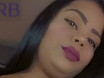 isahot_latin_doll