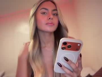 sabrina_cutiee