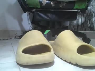 srfindomfeet_