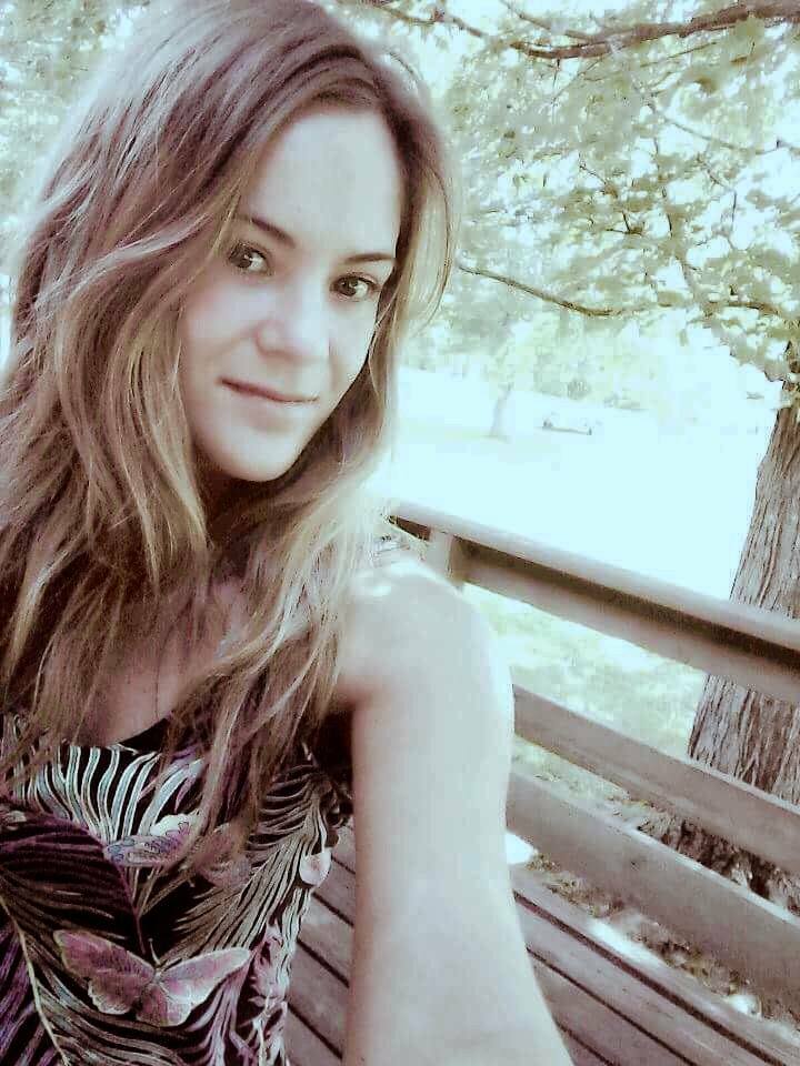 tara masturbates for  ggw — 10