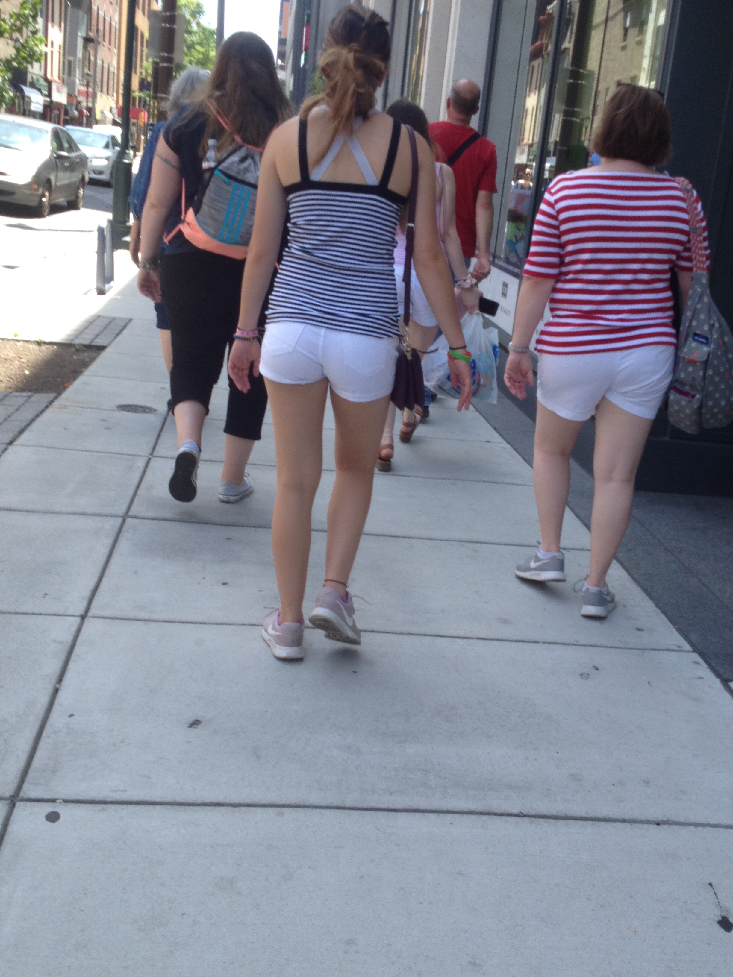 Candid Teen VPL in the City — 31