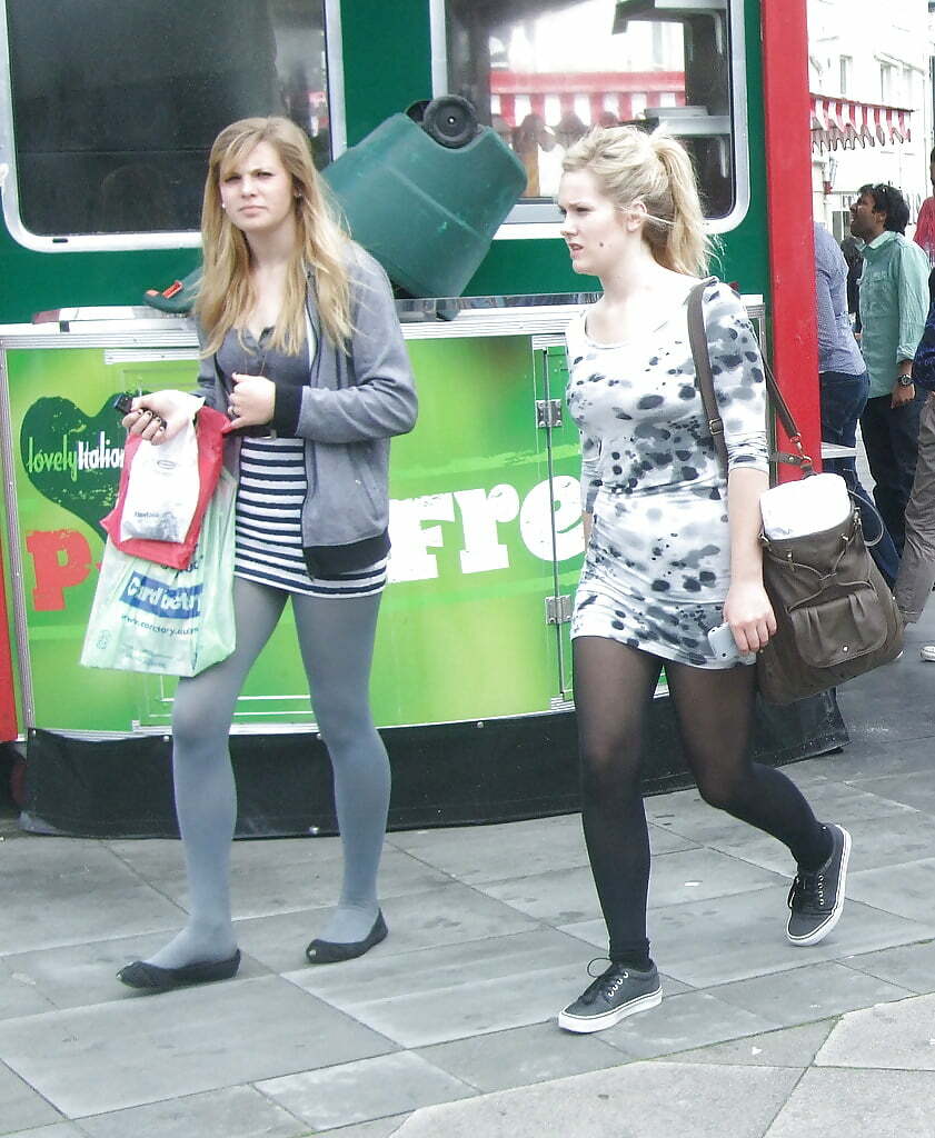 Street/public pantyhose 02 — 20
