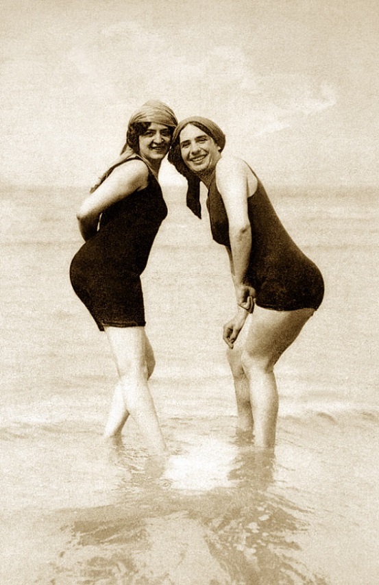 Vintage Glamour Photos — 15