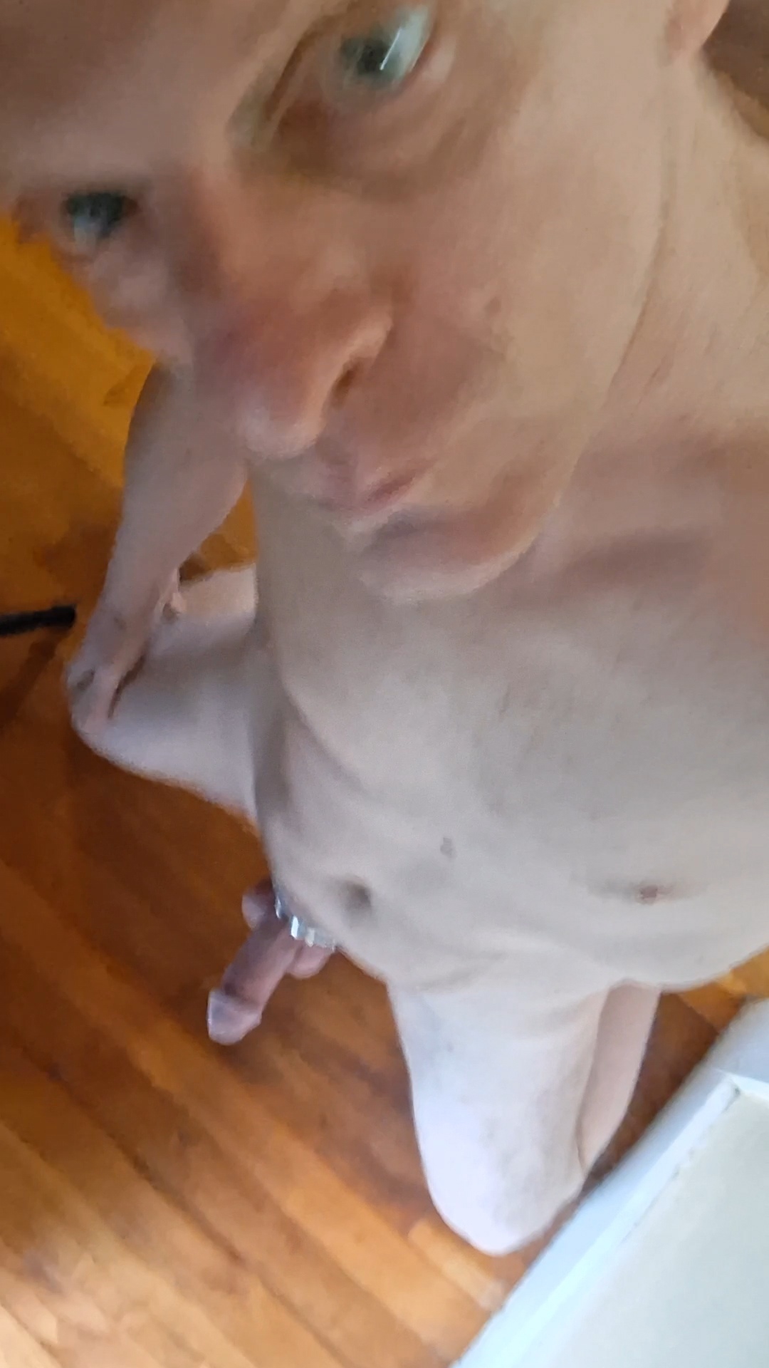 Cheating Husband Grindr Photos — 5