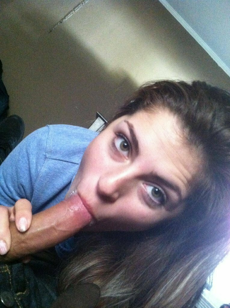 Amateur Brunette Blowjobs — 26